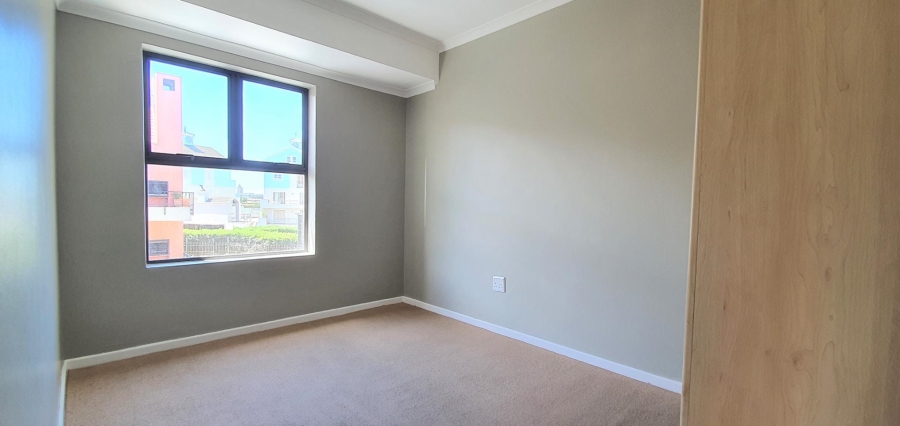 To Let 3 Bedroom Property for Rent in Royal Ascot Western Cape